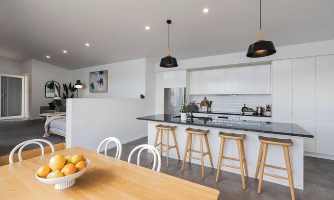 Launceston CBD House | Hedera on Frankland - Newly renovated 3 bedroom home in central Launceston