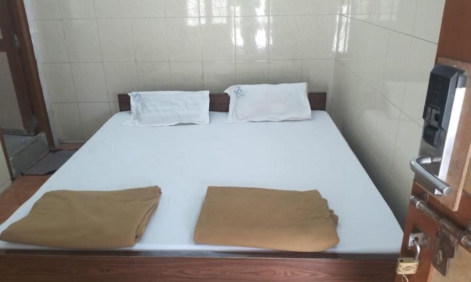 Tindivanam Hotel | Heera Residency