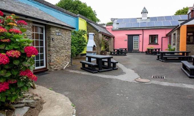 Berrynarbor Ski Chalet | Hele Bay Cottage