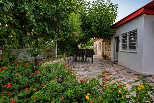 Armenoi House | Helen's Countryside House