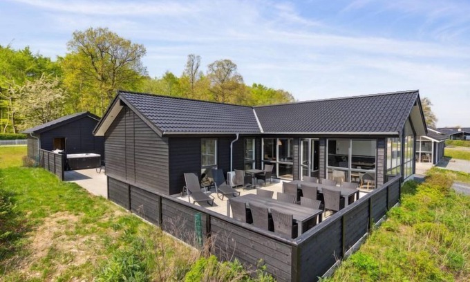 Kelstrup House | "Helina" - 180m from the sea by Interhome