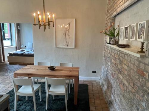 Templin Apartment | Helle Loft mit eingenem Garten