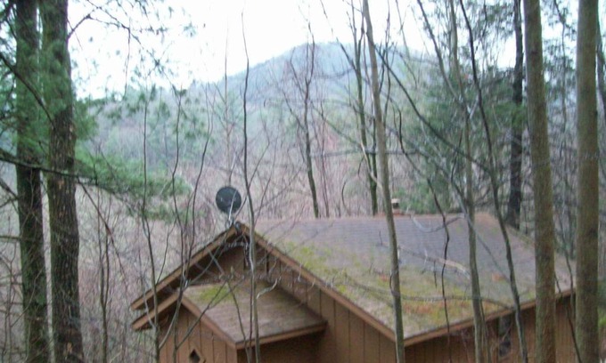 Blairsville Cabin | Helton Falls Lodge-Bear Getaway