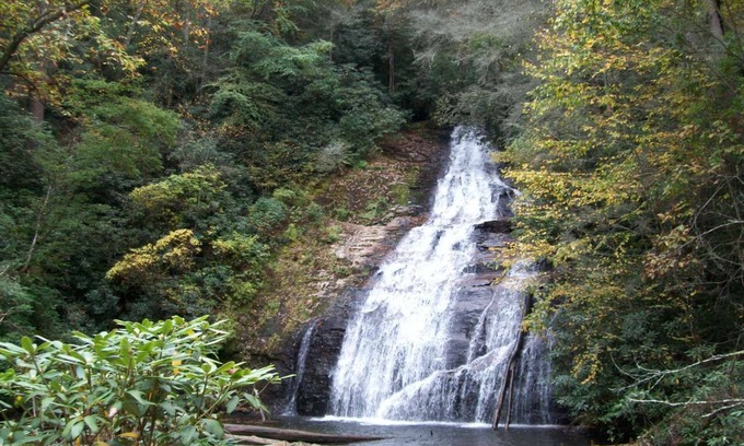 Blairsville Cabin | Helton Falls Lodge-Mallard cabin