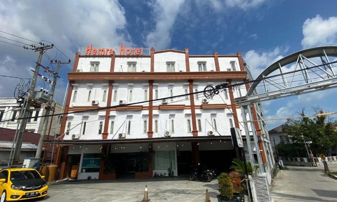 Balikpapan Hotel | HEMRA HOTEL