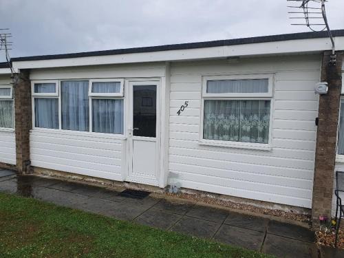 Great Yarmouth Ski Chalet | Hemsby Hideaway