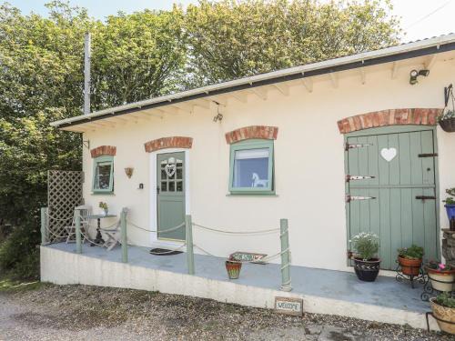 Cylch-Y-Garn House | Hen Gilfach Stable