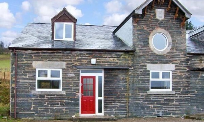 Denbigh Cottage | Hendre Aled Cottage 3