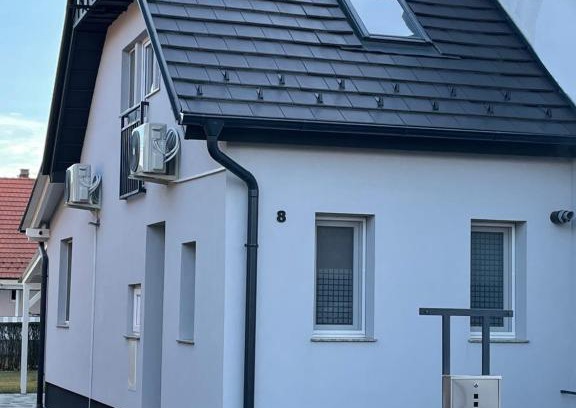 Bukfurdo Apartment | Heni Apartment