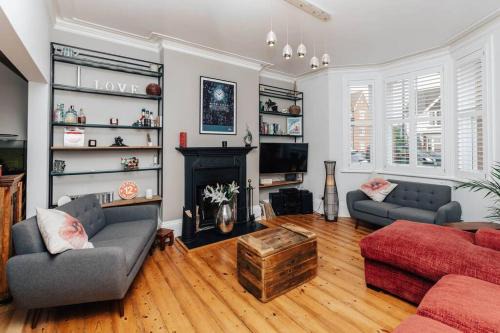 Henley Apartment | Henley Gardens