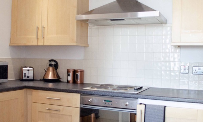 Chinatown Apartment | Henry Street - Apt 22
