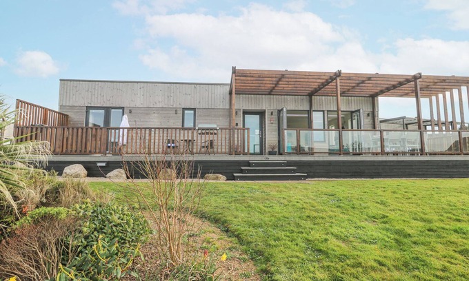 Portreath Cottage | HEPWORTH, family friendly, character holiday cottage in Portreath