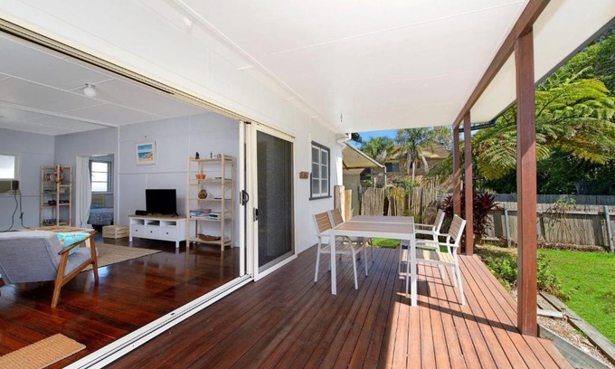 Crescent Head House | Herb's Hideaway, 11 Belmore Street