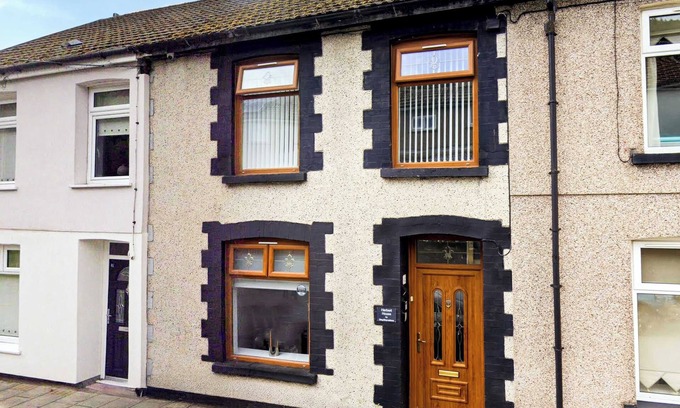 Treherbert House | Herbert House: Rhondda Valley by STAE-Homes