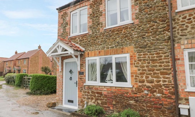 Snettisham House | Herbies Cottage, King's Lynn