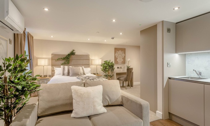 Nottingham City Centre Hotel | Heritage Mews