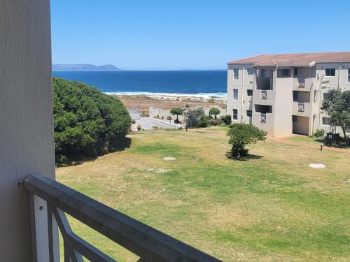 Hermanus Apartment | Hermanus Beach Club 104