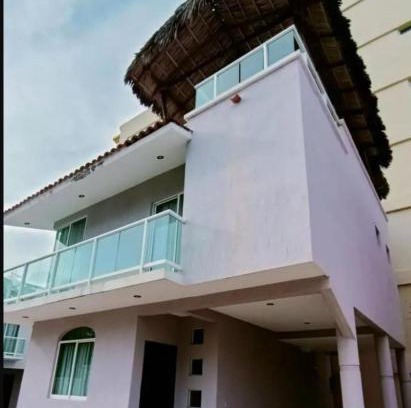 Playa Diamante Apartment | Hermosa Casa Inn Viaducto en Acapulco