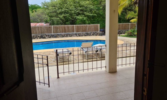 Playa Hermosa Apartment | Hermosa Paradise