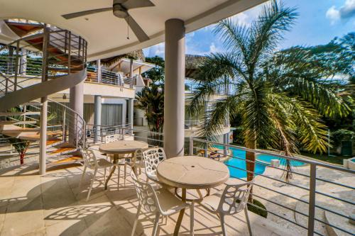 Jaco Apartment | Hermosa Wave C2