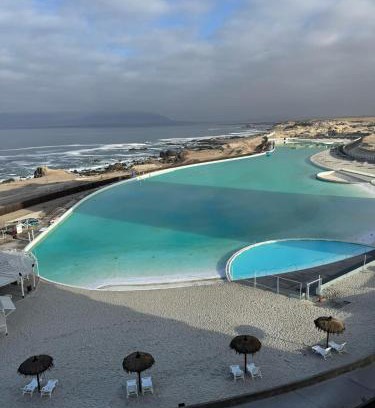 Antofagasta Apartment | Hermoso departamento con laguna navegable - laguna en mantencion