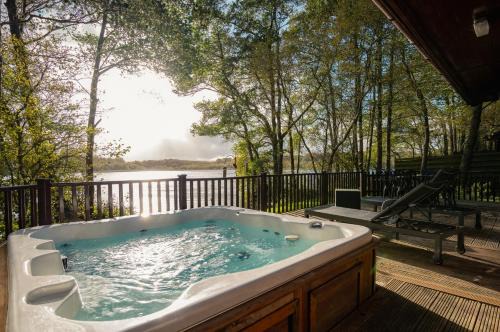Thurstonfield House | Heron Lodge with Hot-tub