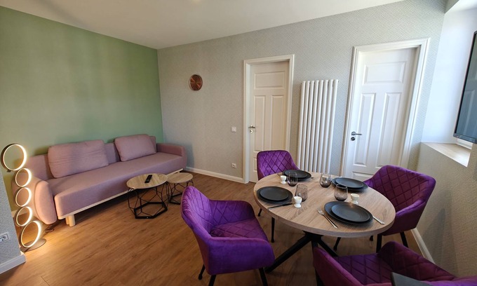 Groemitz Apartment | Herrenhaus Apartment im 1 Obergeschoss von Herrenhaus Henriettenhof