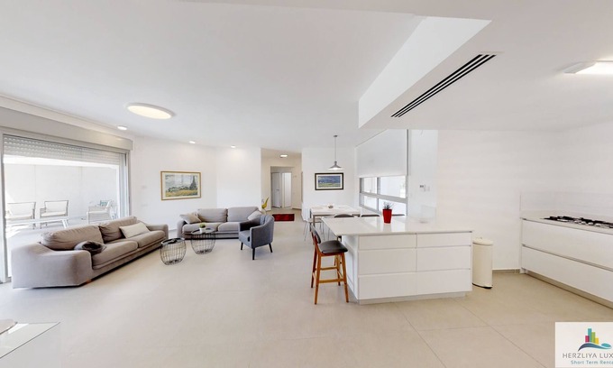 Herzliya Apartment | Herzliya Luxury on the Park - West Herzliya (H4)