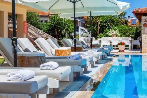 Pefkochori Hotel | Hesperides Hotel Pefkochori