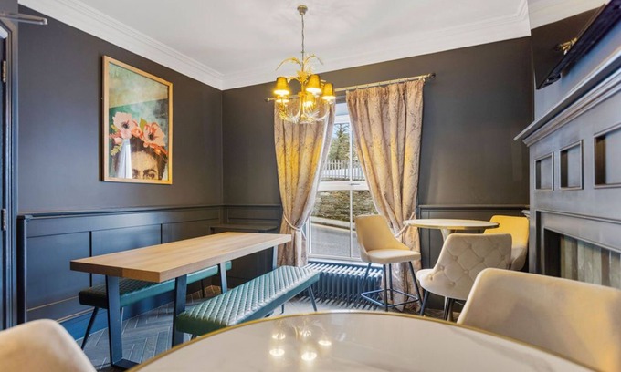 Londonderry House | Hestia House