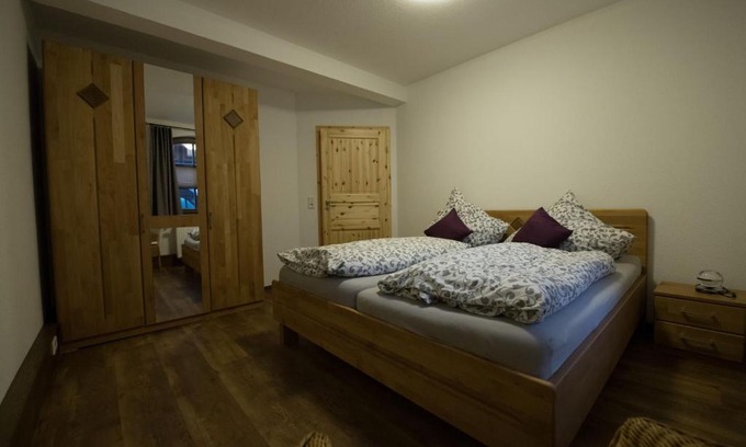 Kleinvach Hotel | Heuhotel und Gästehaus Kohlstädt