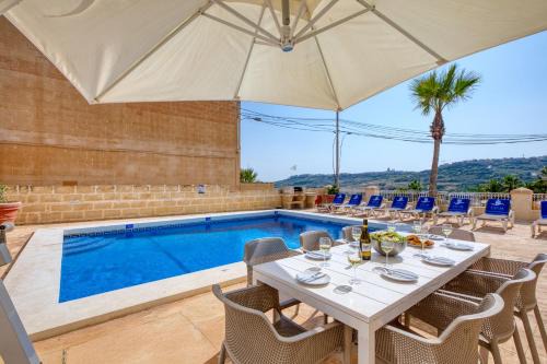 Ta' Għammar Villa | Hgieri Holiday Home