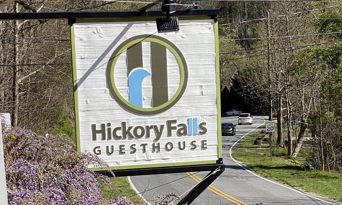 Chimney Rock Hotel | Hickory Falls Guesthouse