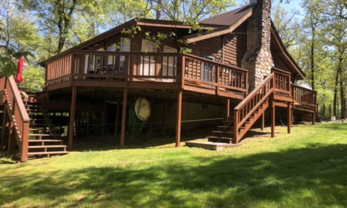 Mount Ida Cabin | Hickory Hill Cabins for Groups, families ,Surrounded by National Forests