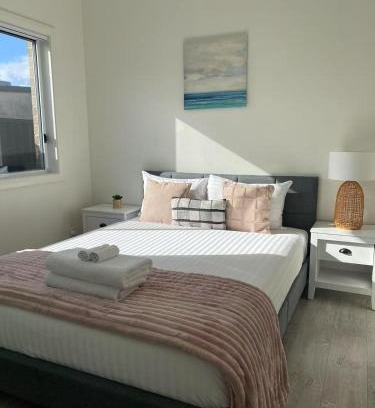 Kingsgrove House | Hidden 2 Bedroom Getaway in Kingsgrove