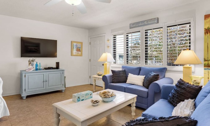 Seagrove Beach Condo | Hidden Beach Villas