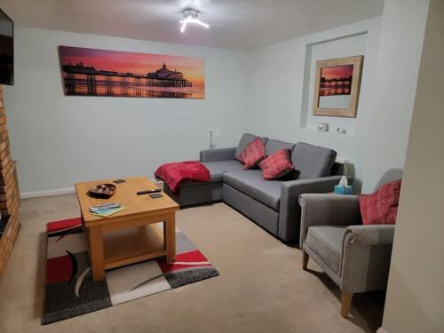 Eastbourne Apartment | Hidden Gem
