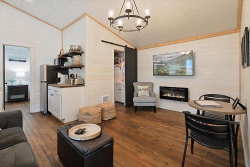 Whitefish House | Hidden Gem in Hungry Horse
