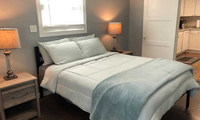Augusta Apartment | Hidden Gem In Medical District Mins From Downtown