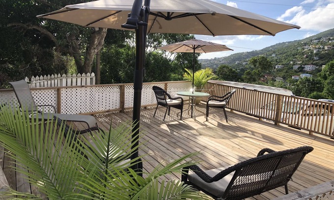 Rosendal Apartment | Hidden Hilltop Treasure
