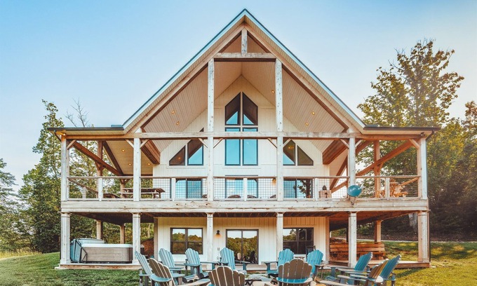 Rockbridge Cabin | Hidden Meadows-Nature Trails,Wi-Fi,Hot Tub,Game Room, 20+ private acres