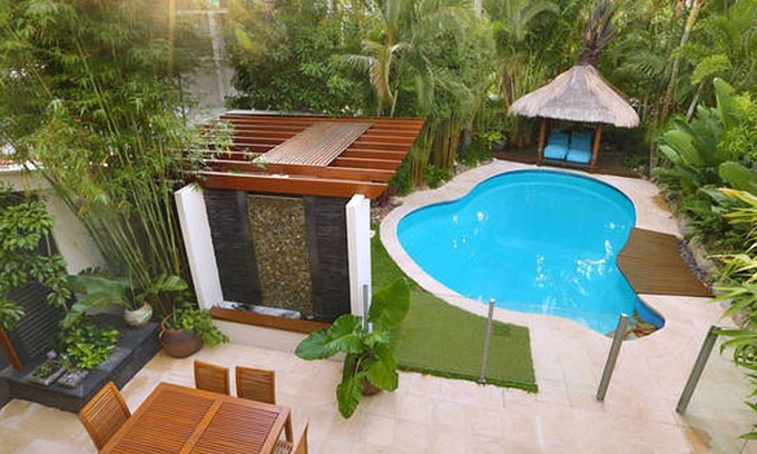 Alexandra Headland House | Hidden Oasis, only 300m to beach