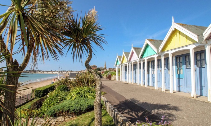 Weymouth Cottage | Hide-a-way