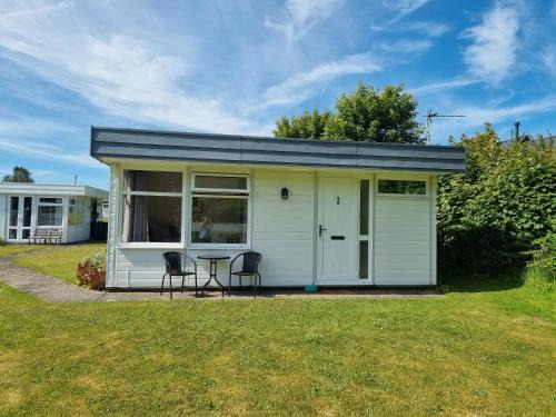 Haverfordwest Ski Chalet | Hideaway