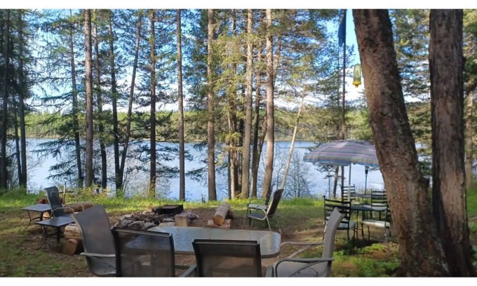 Olney RV Rental | Hideaway Hut 4/ 2 Bunkbeds