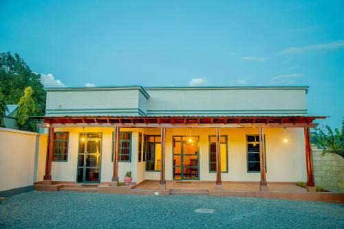Arusha House | Hideaway Resort Homestay