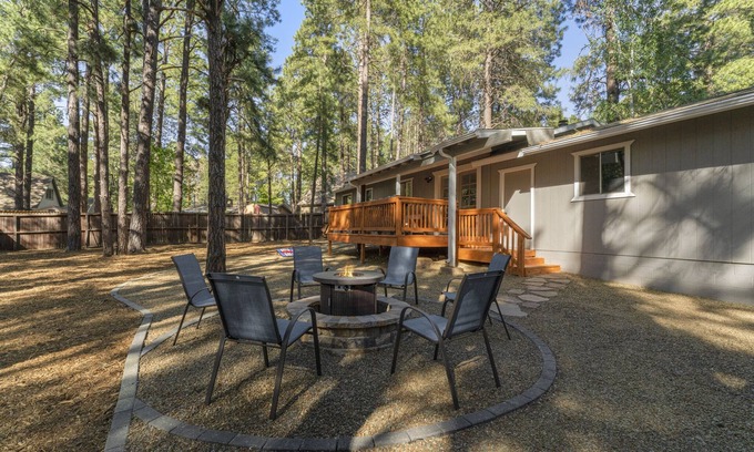 Kachina Village House | High-Altitude Retreat