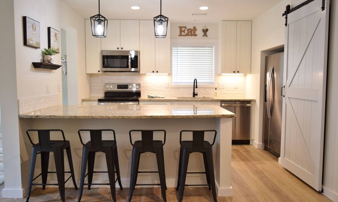 Pinehurst House | High Cotton! Completelyrenovated 3BR, 2.5BA home! 1.5 mi to the Village!