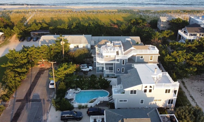 Harvey Cedars House | High End Beach House on Long Beach Island in exclusive Harvey Cedars