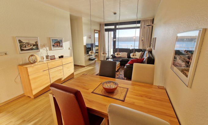 Steinwarder Apartment | High-quality and fully equipped apartment, idyllic view of the Binnens